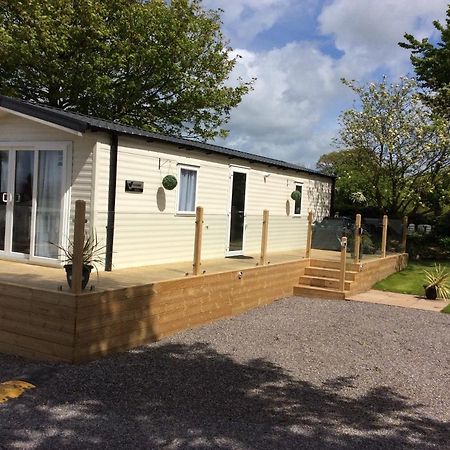 Lake District Cumbria Gilcrux Solway Firth Cabin Wigton Exterior foto