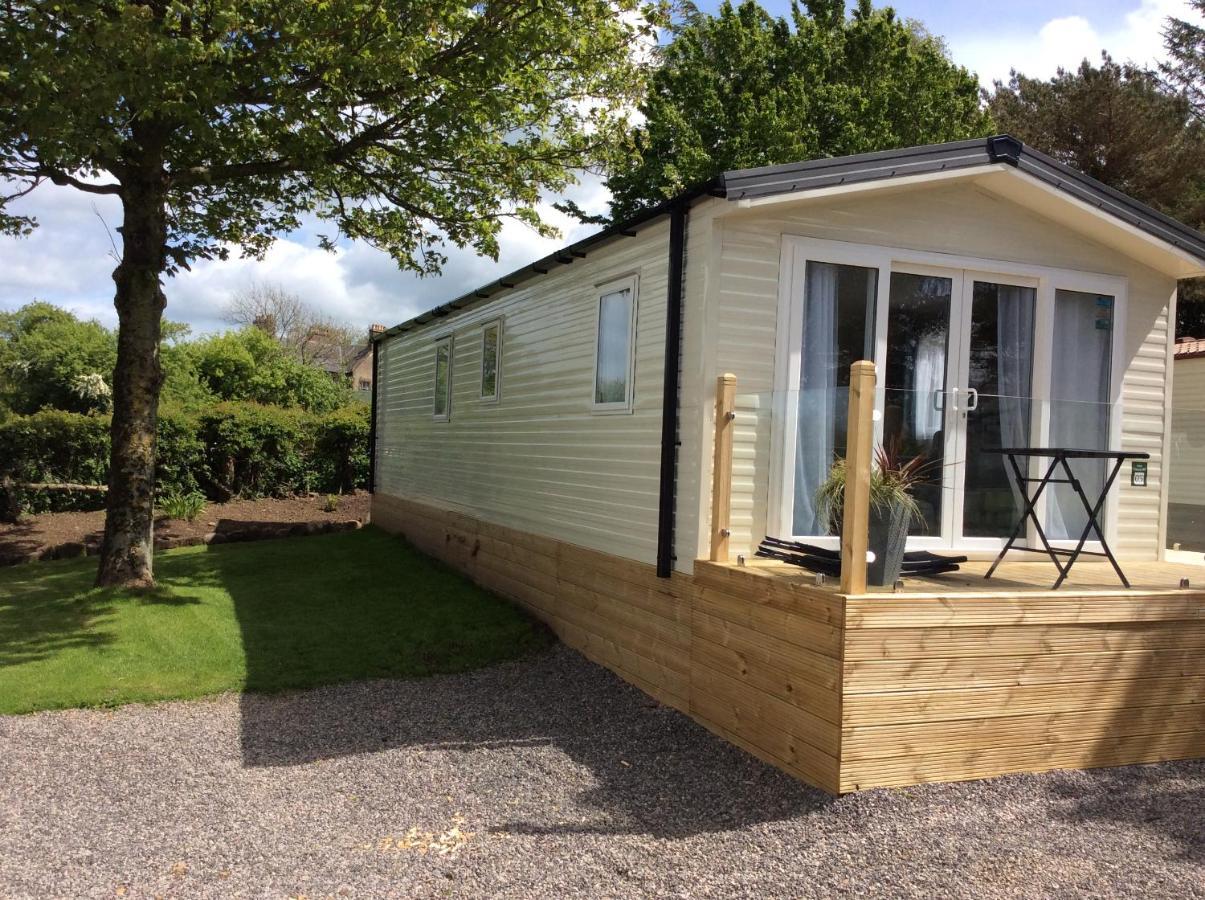 Lake District Cumbria Gilcrux Solway Firth Cabin Wigton Exterior foto